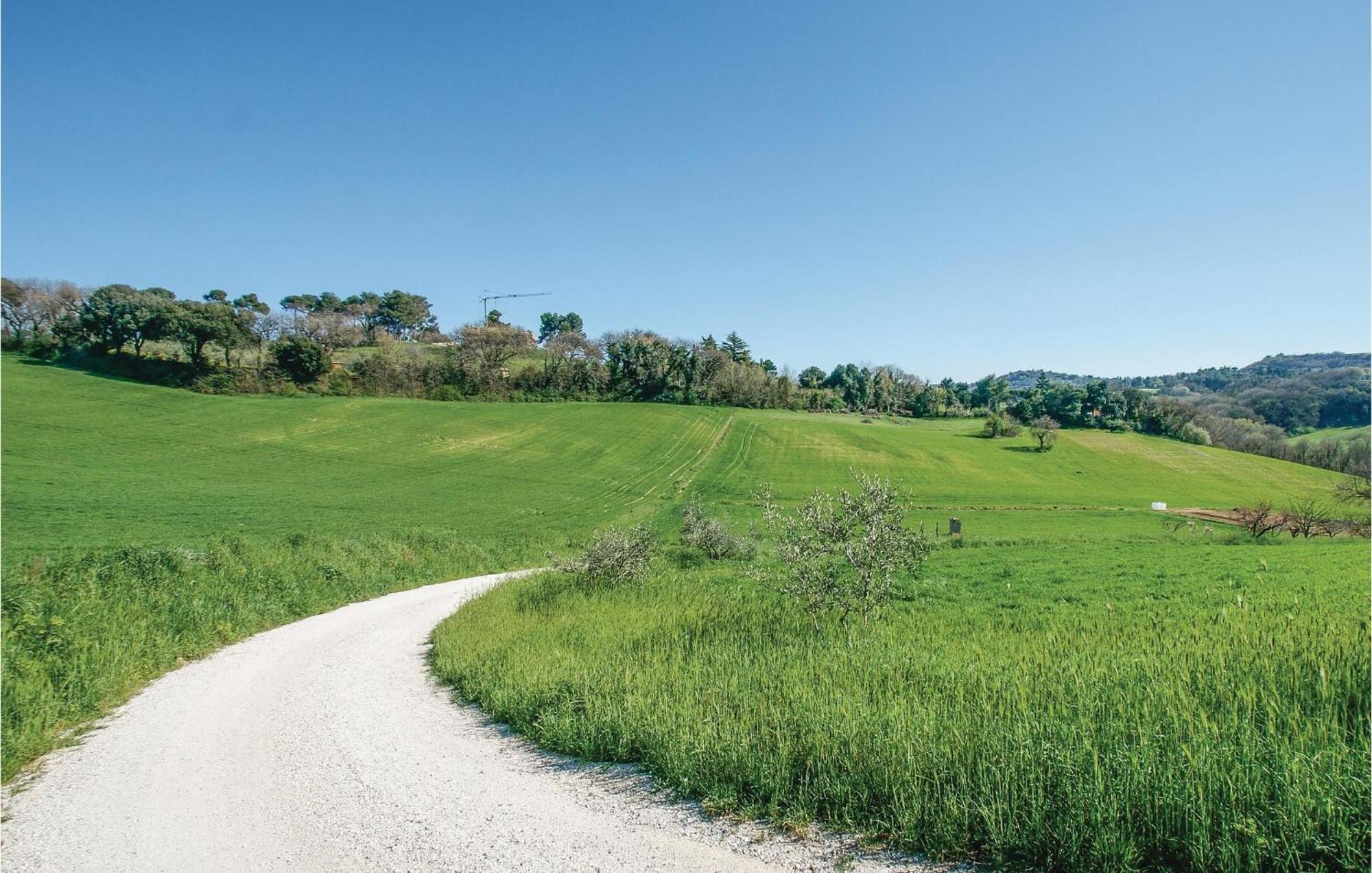 Strada Dei Condotti Pesaro Exterior photo