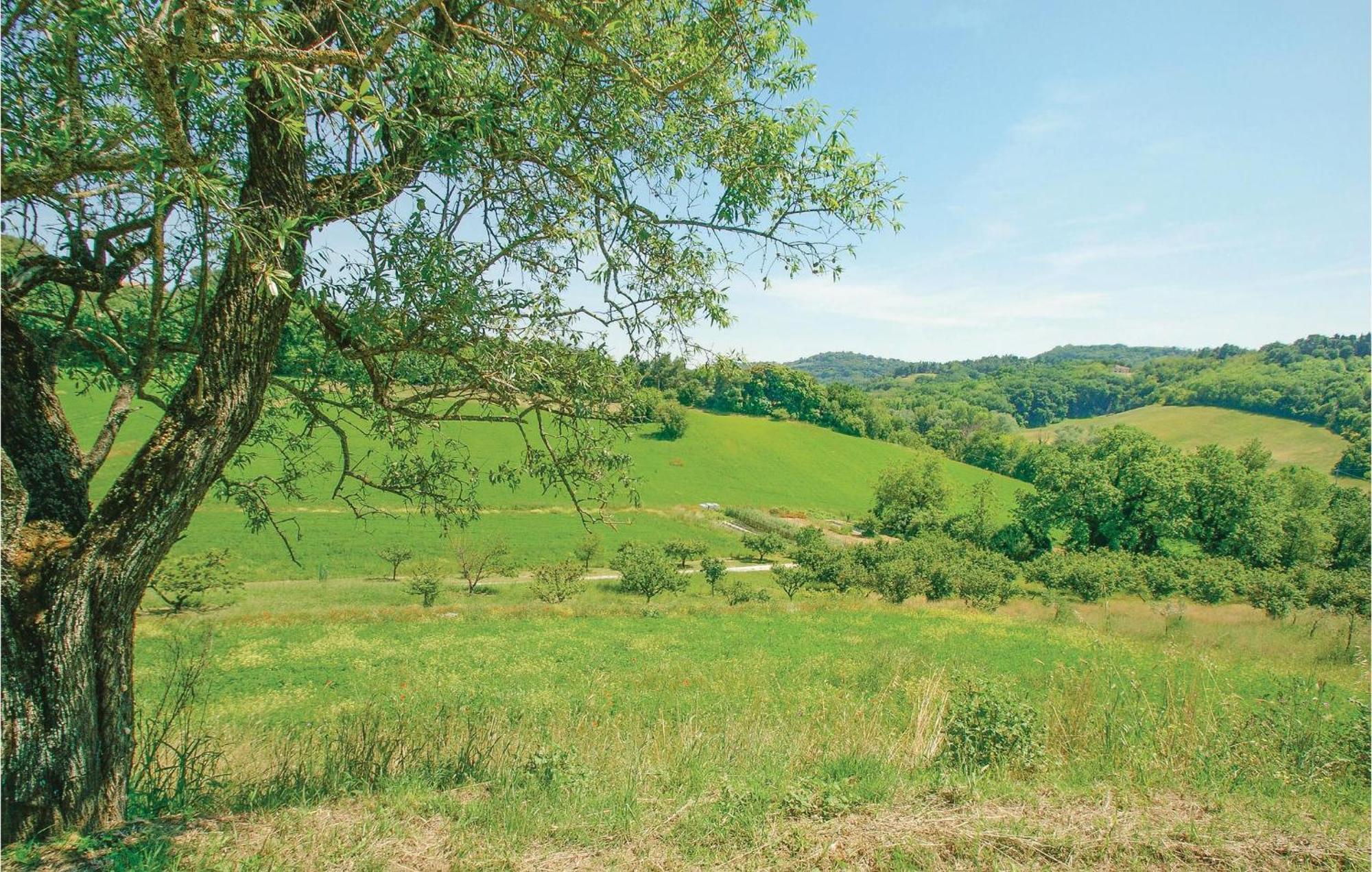 Strada Dei Condotti Pesaro Exterior photo